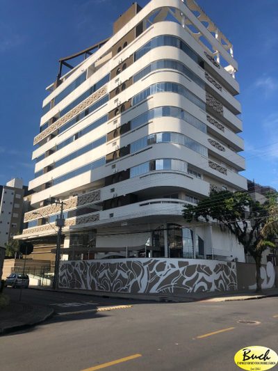 Apartamento, 3 quartos, 147 m² - Foto 1