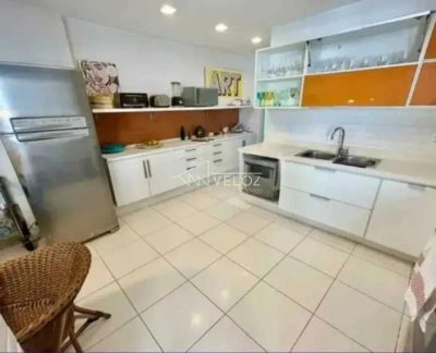 Cobertura, 3 quartos, 240 m² - Foto 2