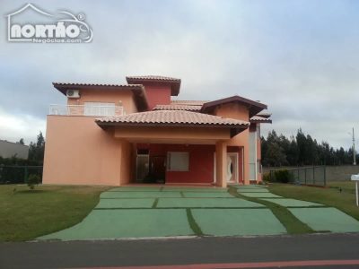 Casa, 9 quartos, 576 m² - Foto 2