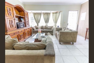 Casa, 3 quartos, 352 m² - Foto 1