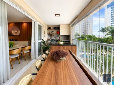 Apartamento, 3 quartos, 156 m² - Foto 1