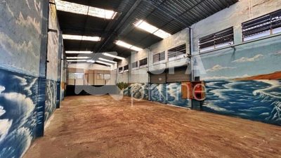 Depósito-Galpão, 895 m² - Foto 1
