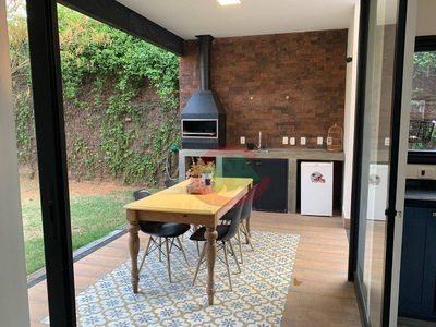Sobrado, 3 quartos, 237 m² - Foto 1