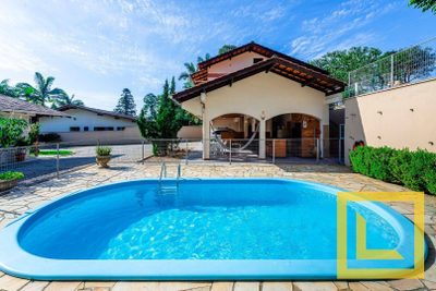 Casa, 4 quartos, 600 m² - Foto 1