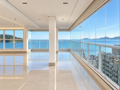 Apartamento, 3 quartos, 237 m² - Foto 2