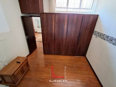 Casa, 3 quartos, 252 m² - Foto 4