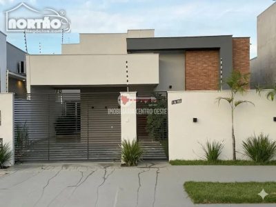 Casa, 3 quartos, 129 m² - Foto 1