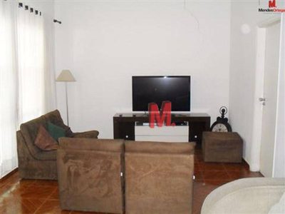 Casa, 4 quartos, 208 m² - Foto 3