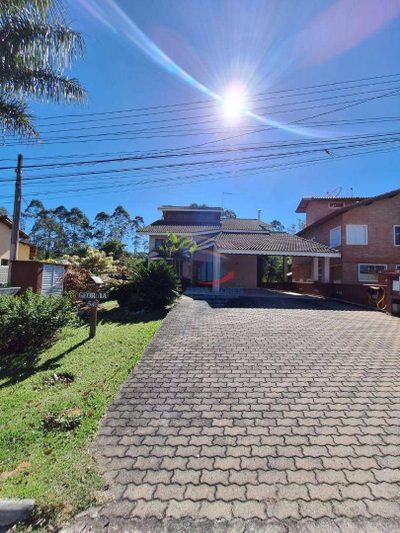Sobrado, 4 quartos, 390 m² - Foto 1
