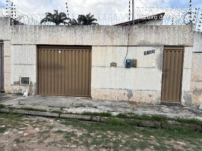 Casa, 2 quartos, 157 m² - Foto 1