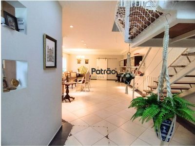 Sobrado, 3 quartos, 270 m² - Foto 2