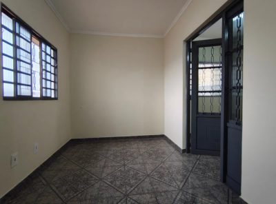 Casa, 3 quartos, 223 m² - Foto 2