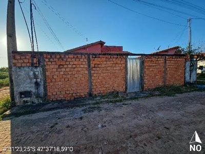 Casa, 2 quartos, 200 m² - Foto 1