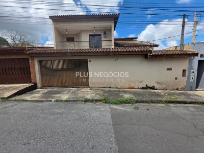 Casa, 4 quartos, 324 m² - Foto 2