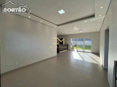 Casa, 3 quartos, 151 m² - Foto 3