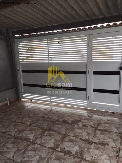 Casa, 3 quartos, 260 m² - Foto 1