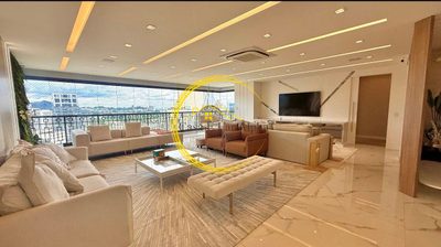 Apartamento, 3 quartos, 313 m² - Foto 1