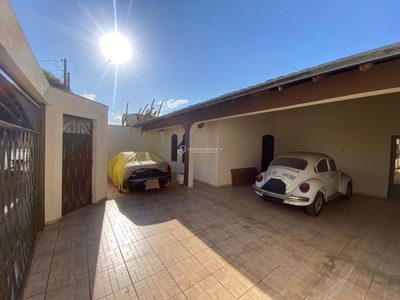 Casa, 3 quartos, 210 m² - Foto 3