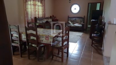 Sítio, 4 quartos, 2800 m² - Foto 2