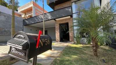 Casa, 3 quartos, 182 m² - Foto 1