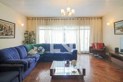 Casa, 5 quartos, 328 m² - Foto 1