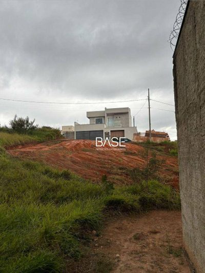 Terreno, 311 m² - Foto 2
