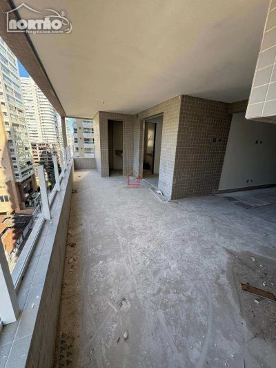 Casa, 4 quartos, 190 m² - Foto 1