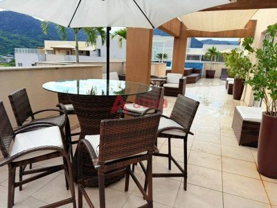 Cobertura, 3 quartos, 230 m² - Foto 3