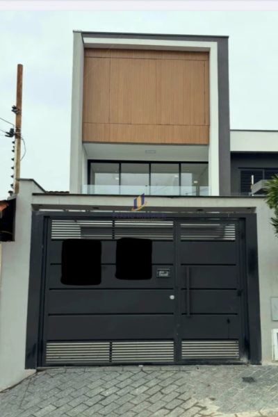 Casa, 3 quartos, 197 m² - Foto 1