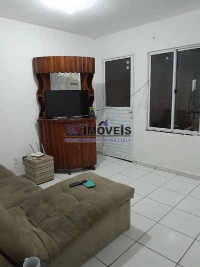 Casa, 2 quartos, 200 m² - Foto 1