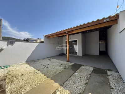 Casa, 2 quartos, 55 m² - Foto 1