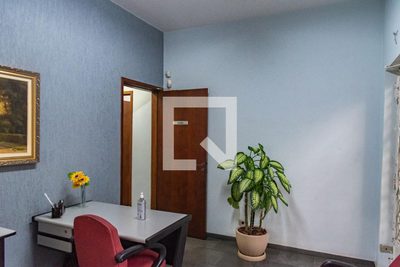 Casa, 8 quartos, 240 m² - Foto 2