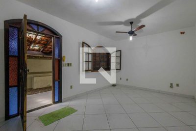Casa, 3 quartos, 180 m² - Foto 2
