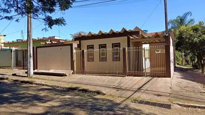 Casa, 3 quartos, 160 m² - Foto 1