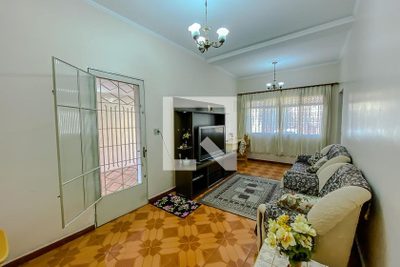 Casa, 3 quartos, 220 m² - Foto 1
