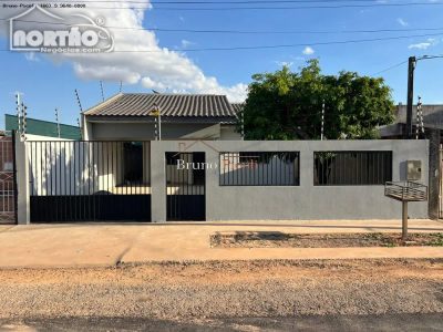 Casa, 4 quartos, 166 m² - Foto 2