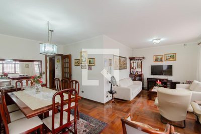 Casa, 3 quartos, 250 m² - Foto 1