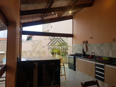 Casa, 4 quartos, 231 m² - Foto 2