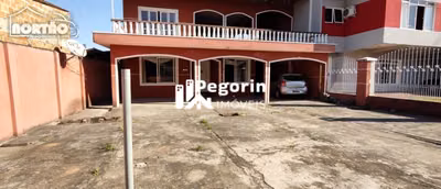Casa, 7 quartos, 420 m² - Foto 1