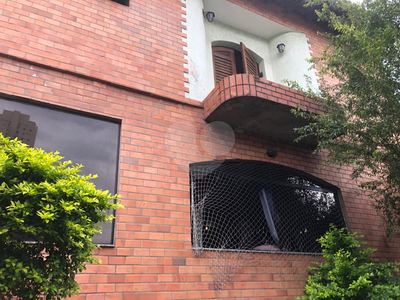 Sobrado, 5 quartos, 200 m² - Foto 1