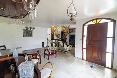 Sobrado, 3 quartos, 220 m² - Foto 1