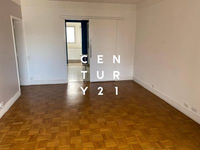 Apartamento, 3 quartos, 110 m² - Foto 2