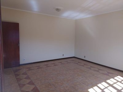 Casa, 4 quartos, 245 m² - Foto 3