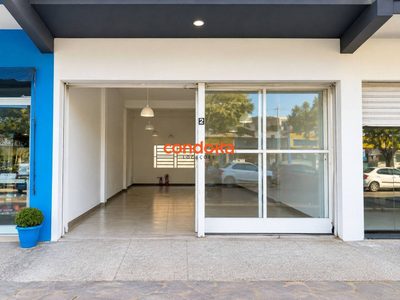 Loja-Salão, 66 m² - Foto 1