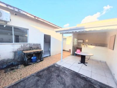 Casa, 3 quartos, 191 m² - Foto 1