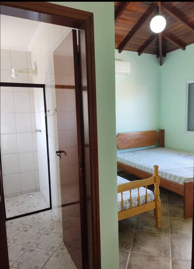 Casa, 5 quartos, 230 m² - Foto 4