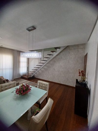 Cobertura, 3 quartos, 202 m² - Foto 2