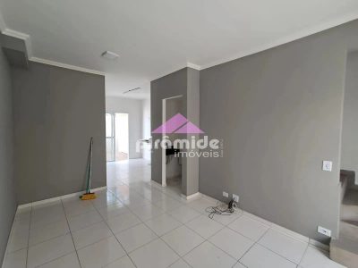 Casa, 2 quartos, 69 m² - Foto 1