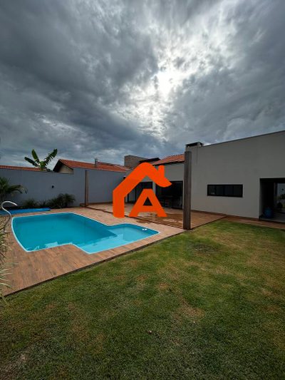 Casa, 3 quartos, 250 m² - Foto 2