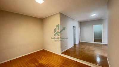 Casa, 3 quartos, 216 m² - Foto 2